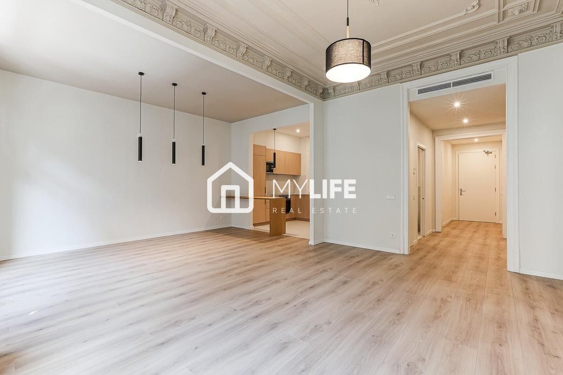 Apartment in Eixample, Barcelona, Spain 3 - 16333169