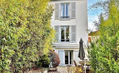 House in L'Orage, Le Perreux-sur-Marne, France 1