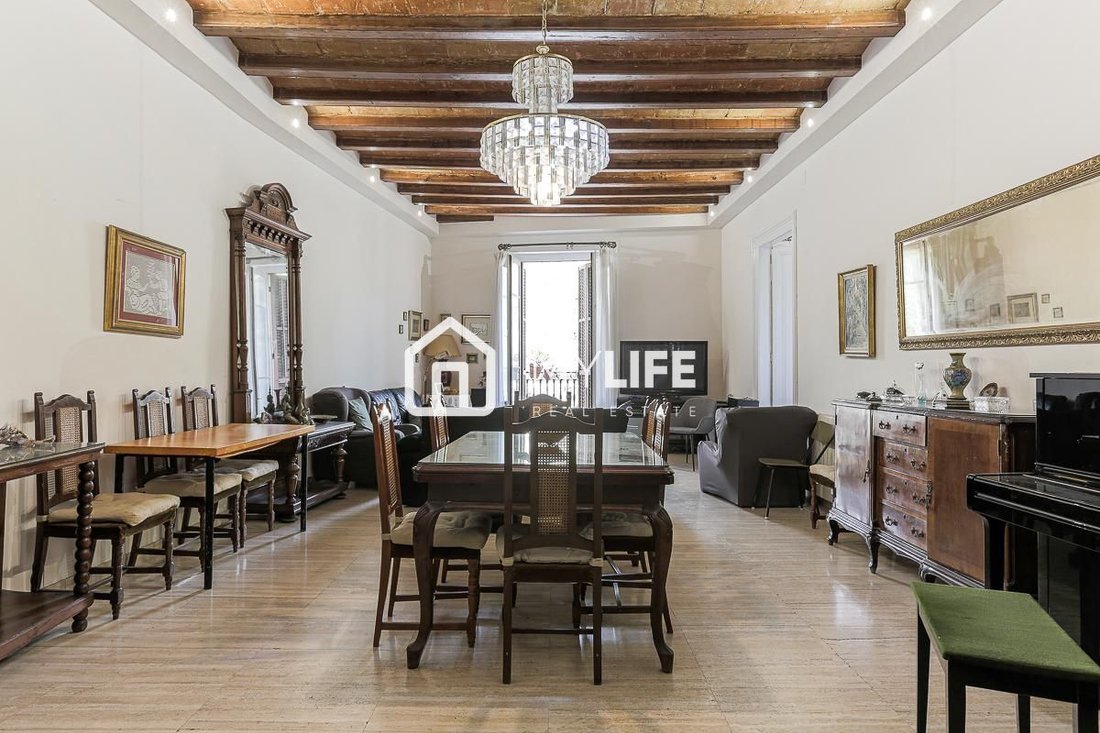 Apartment in Ciutat Vella, Barcelona, Spain 1 - 15489559
