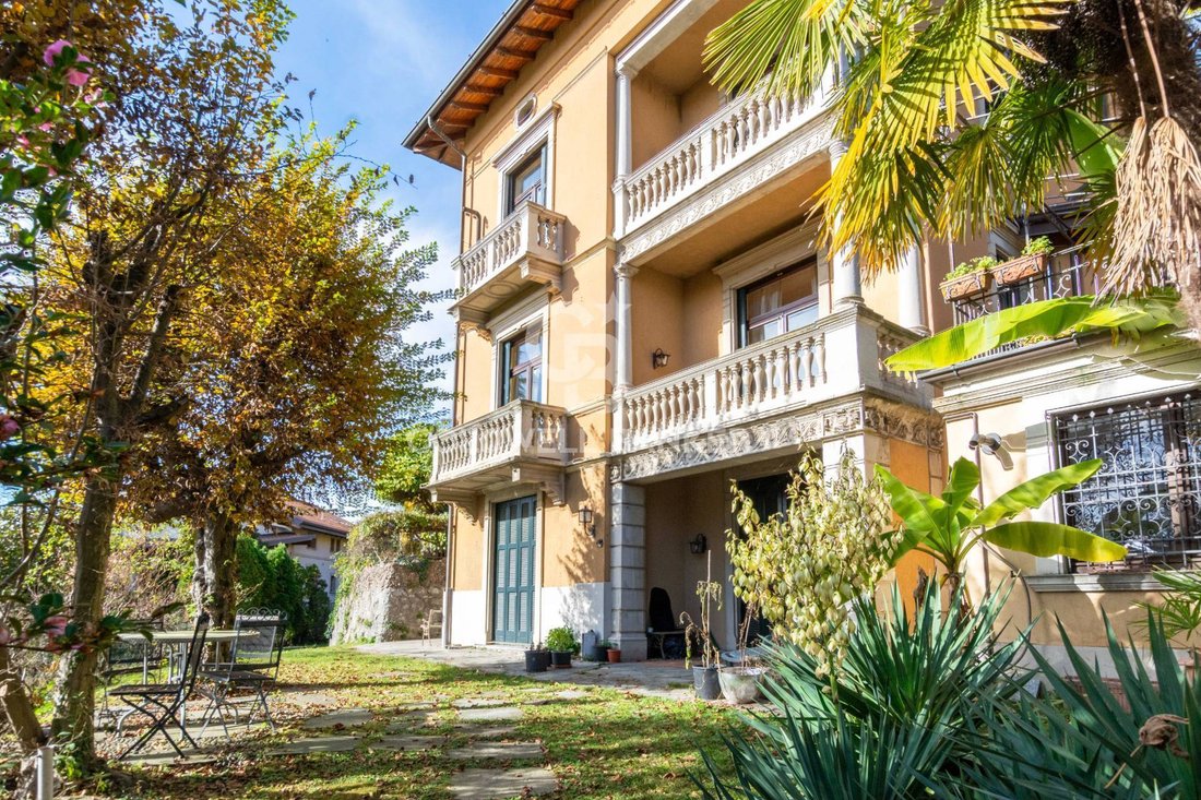 Villa in Velate - Sant'Ambrogio, Varese, Lombardei 4 - 16773475