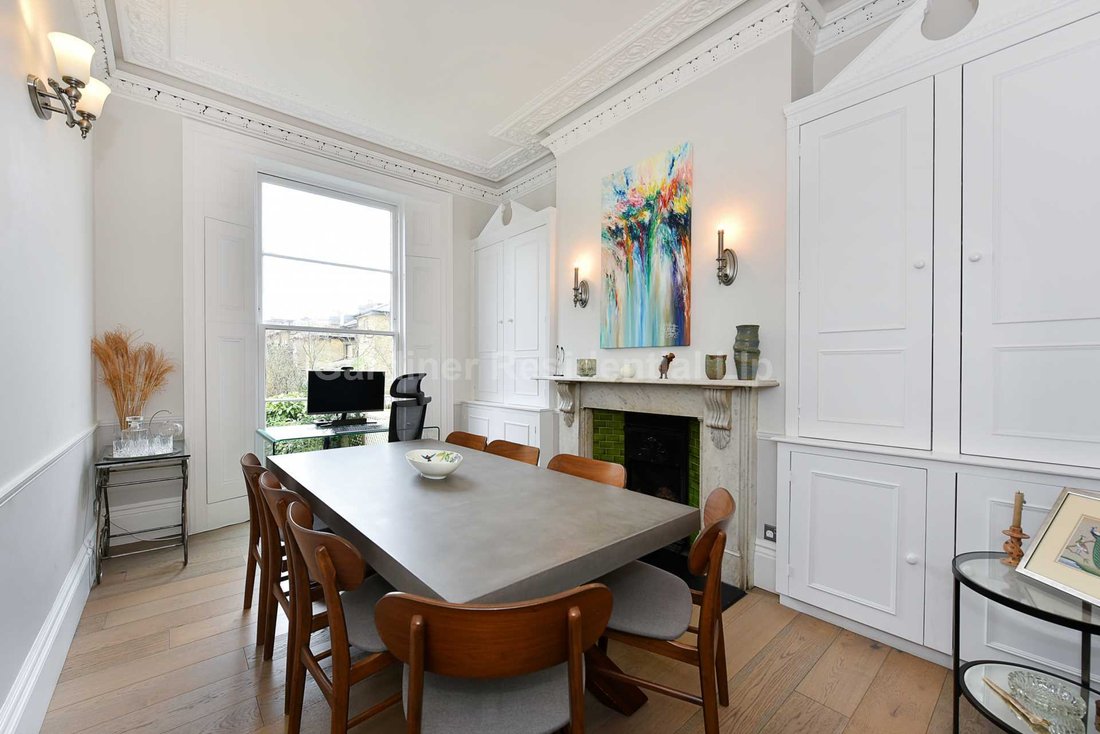 House in Ealing (London Borough of Ealing), Ealing, England 4 - 16772425