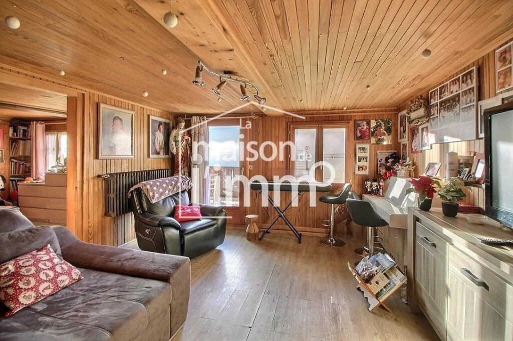 Chalet in Châtel, Auvergne-Rhône-Alpes, France 3 - 16771026
