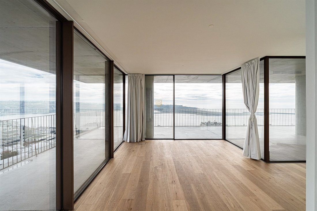 Apartment in Aldoar, Foz do Douro e Nevogilde, Porto District, Portugal 1 - 16772458
