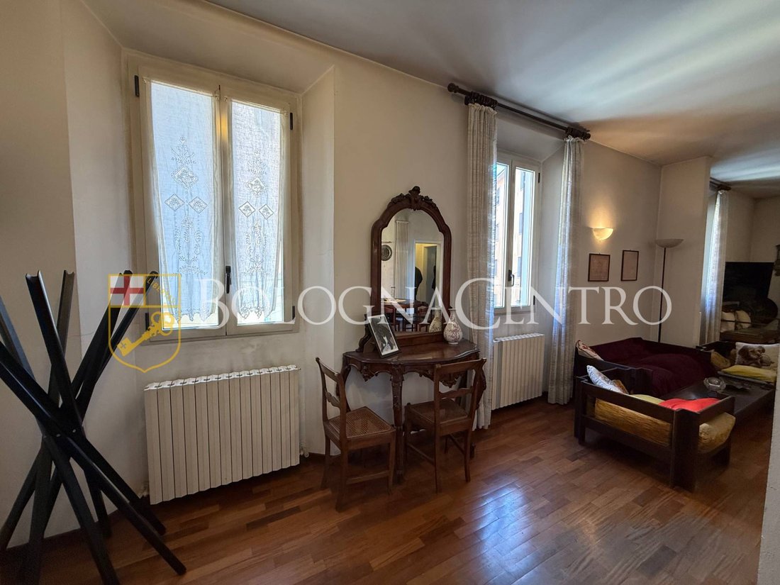 Apartment in Saffi, Bologna, Emilia-Romagna 3 - 16772505