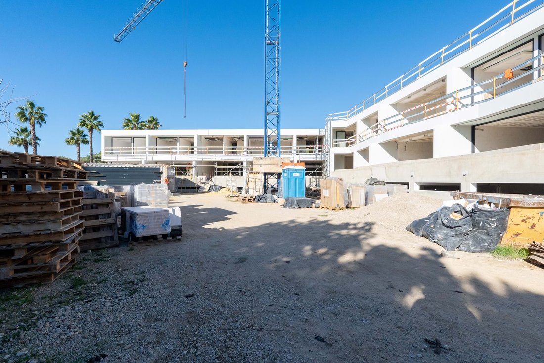 Villa in Loule (Sao Clemente), Algarve, Portugal 1 - 16772054
