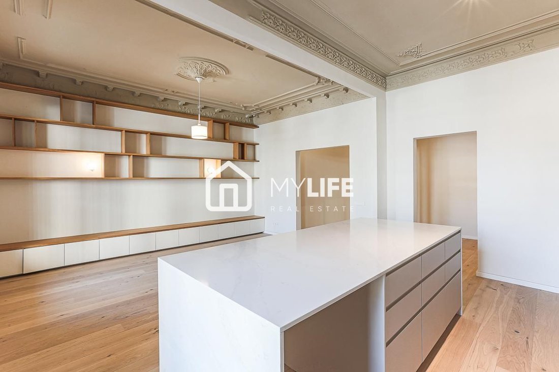 Apartment in Eixample, Barcelona, Spain 5 - 16333175