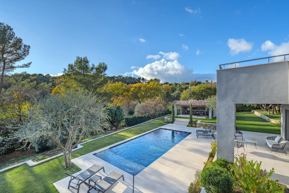 House in Le Rouret, Provence-Alpes-Côte d'Azur, France 2 - 16771238