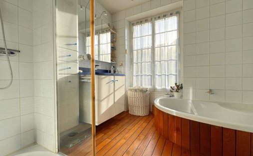 Back On The Marcket 120km From Paris Fairy Tale Castle Built From The 15th To The 20th Century