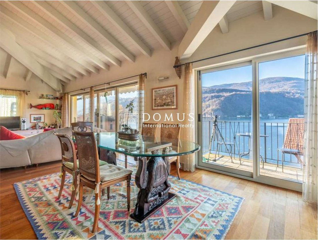 Villa in Porto Ceresio, Lombardy, Italy 5 - 16772649