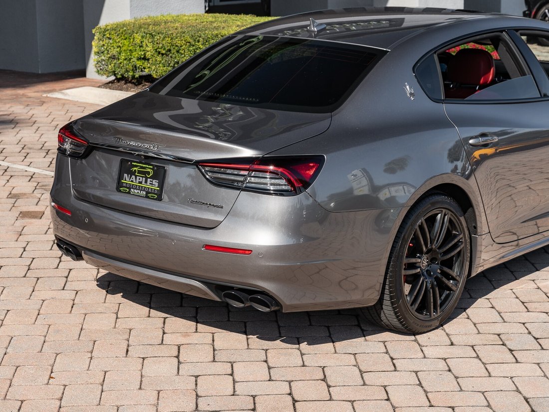 Sedan in Naples, FL 3 - 16752947