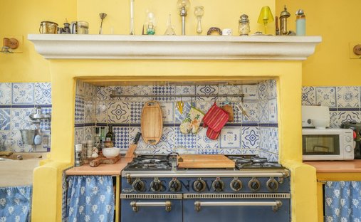 Sale Of Equestrian Estate Aimargues, 260m² 6 Rooms 1,050,000€ With Swimming Pool