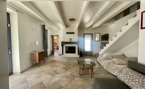 Castle for Sale in Aubagne, Provence-Alpes-Côte d'Azur, France