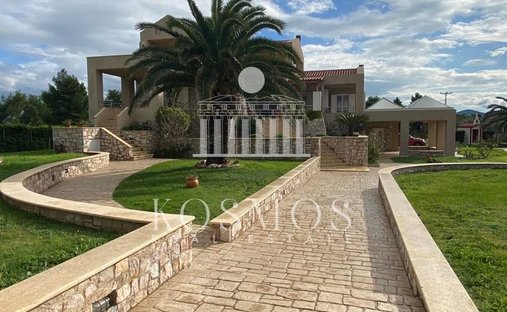 Villa in Drosia Municipal Commune, Anthidon, Griechenland 1