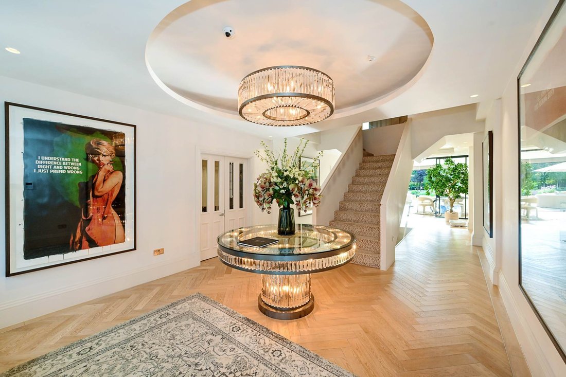 House in Ealing (London Borough of Ealing), Ealing, England 4 - 16772432