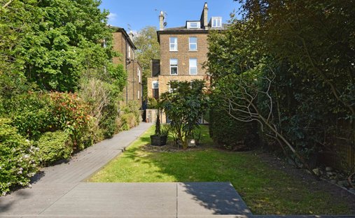 Apartment in Ealing (London Borough of Ealing), Ealing, England 1