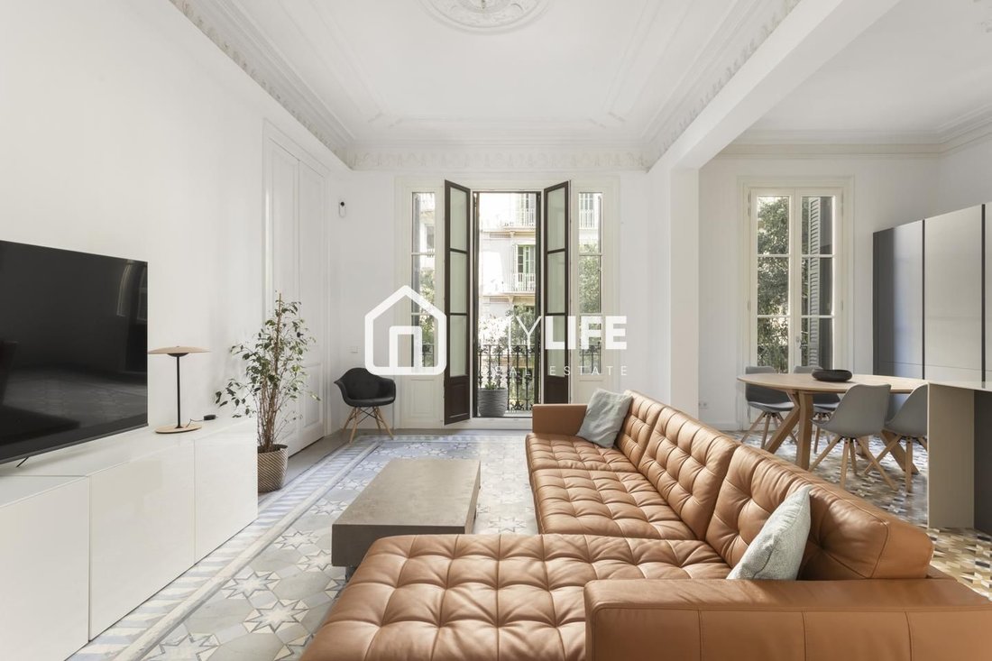 Apartment in Eixample, Barcelona, Spain 1 - 15233554