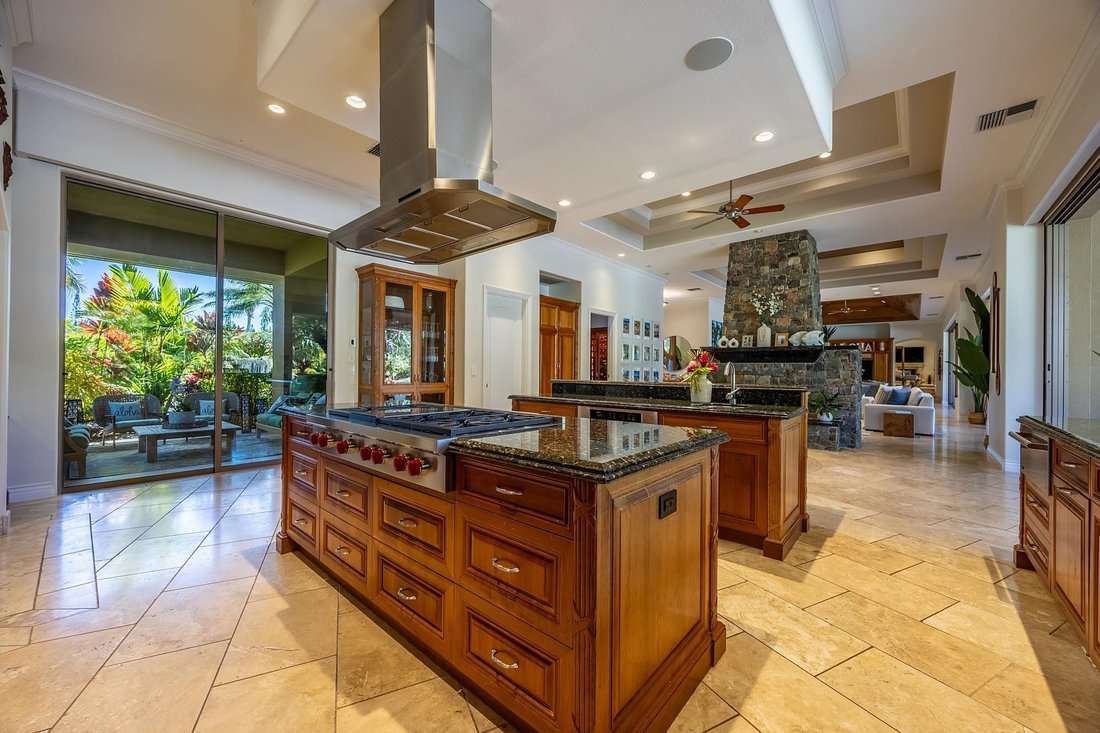 House in Lahaina, Hawaii, United States 4 - 16774102