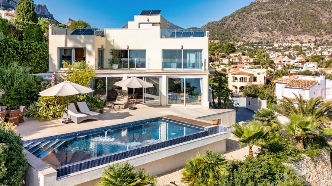 Villa in Calp / Calpe, Valencian Community, Spain 5 - 16771651