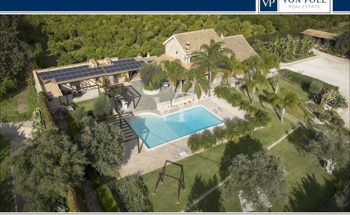 House in Saint Lucia, Fontane Bianche, Sicily 1