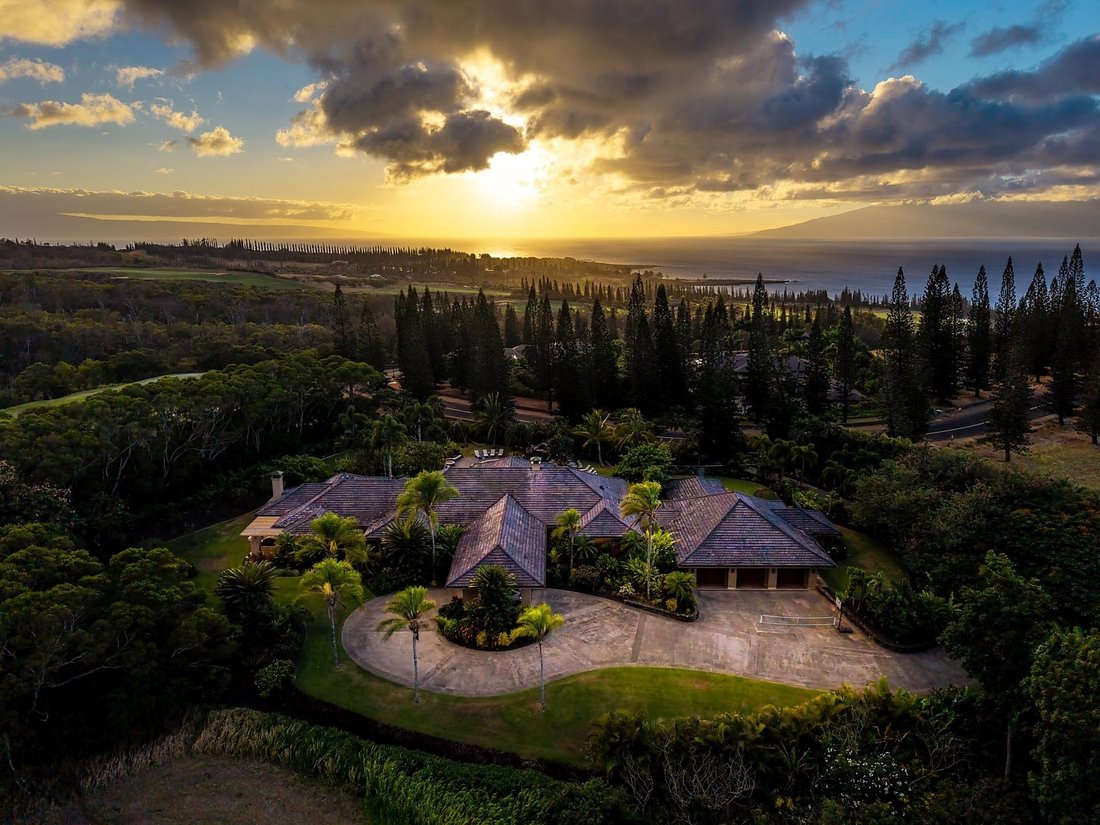 House in Lahaina, Hawaii, United States 1 - 16774102