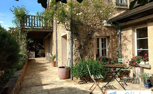 House in Dampierre-en-Yvelines, Ile-de-France, France 1