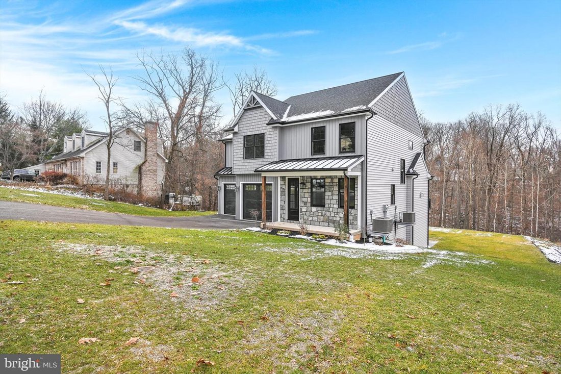 House in New Cumberland, Pennsylvania, United States 4 - 16665260