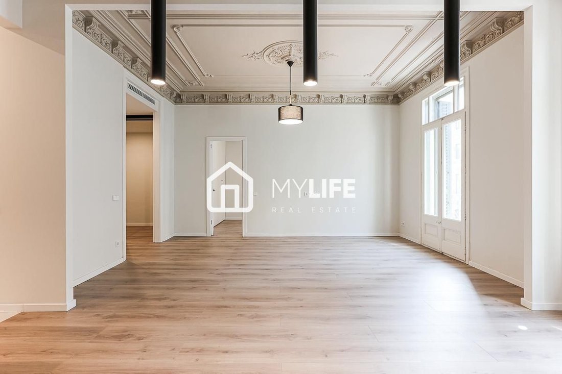 Apartment in Eixample, Barcelona, Spain 5 - 16333169
