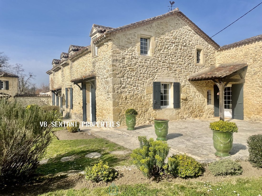 House in Sauveterre-de-Guyenne, Nouvelle-Aquitaine, France 1 - 16769980