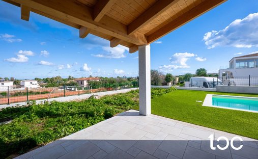Villa en Budoni, Cerdeña, Italia 1