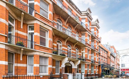 Townhouse in Campden Hill, Kensington And Chelsea, England 1