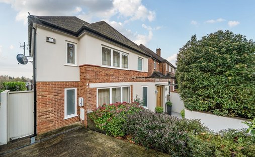 House in Barnet, England 1