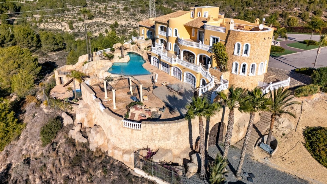 Villa in la Nucia, Valencian Community, Spain 3 - 16771676