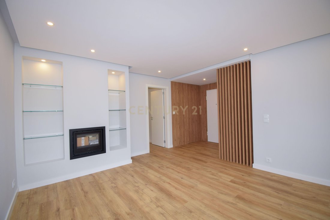 Apartment in Cascais e Estoril, Lisbon, Portugal 1 - 16114844