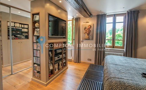 Castle for Sale in Évreux, Normandy, France