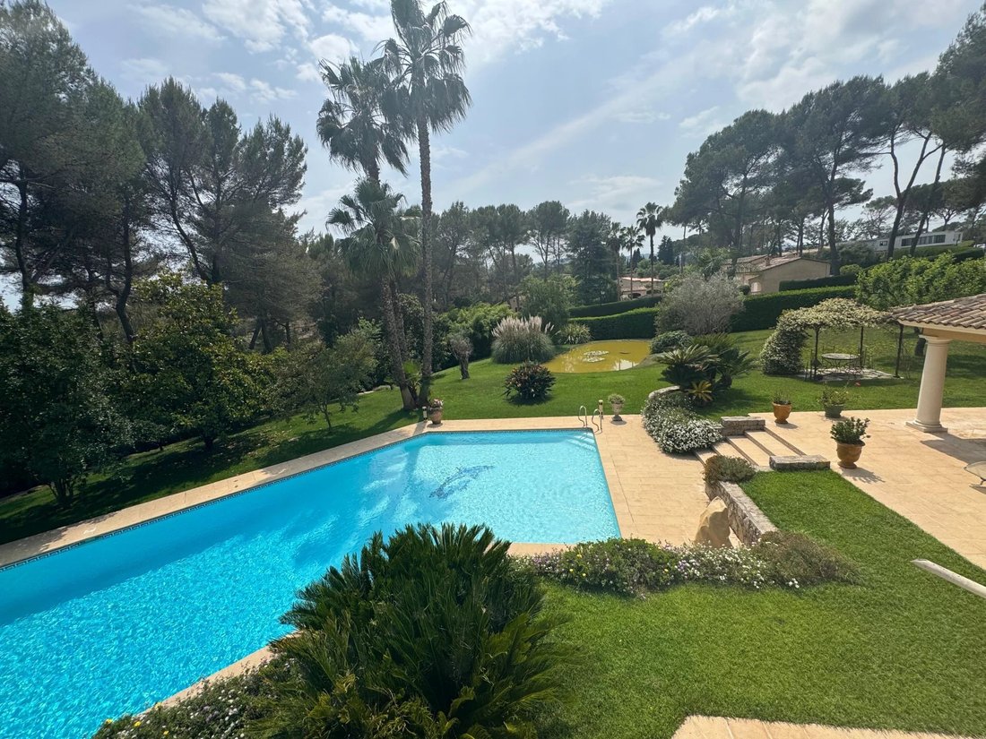 Villa in Mougins, Provence-Alpes-Côte d'Azur, France 2 - 16771369