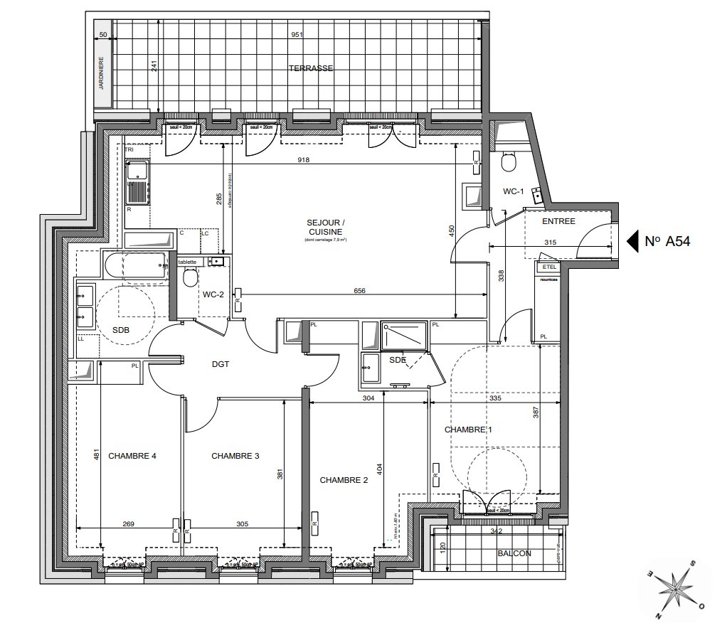 Apartment in Joliot, Le Plessis-Robinson, France 3 - 16771214