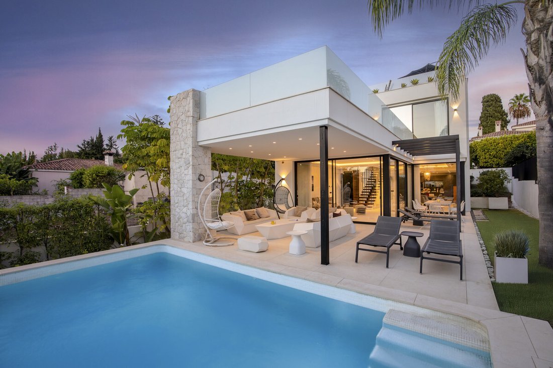 House in San Pedro de Alcantara, Andalusia, Spain 4 - 16771576