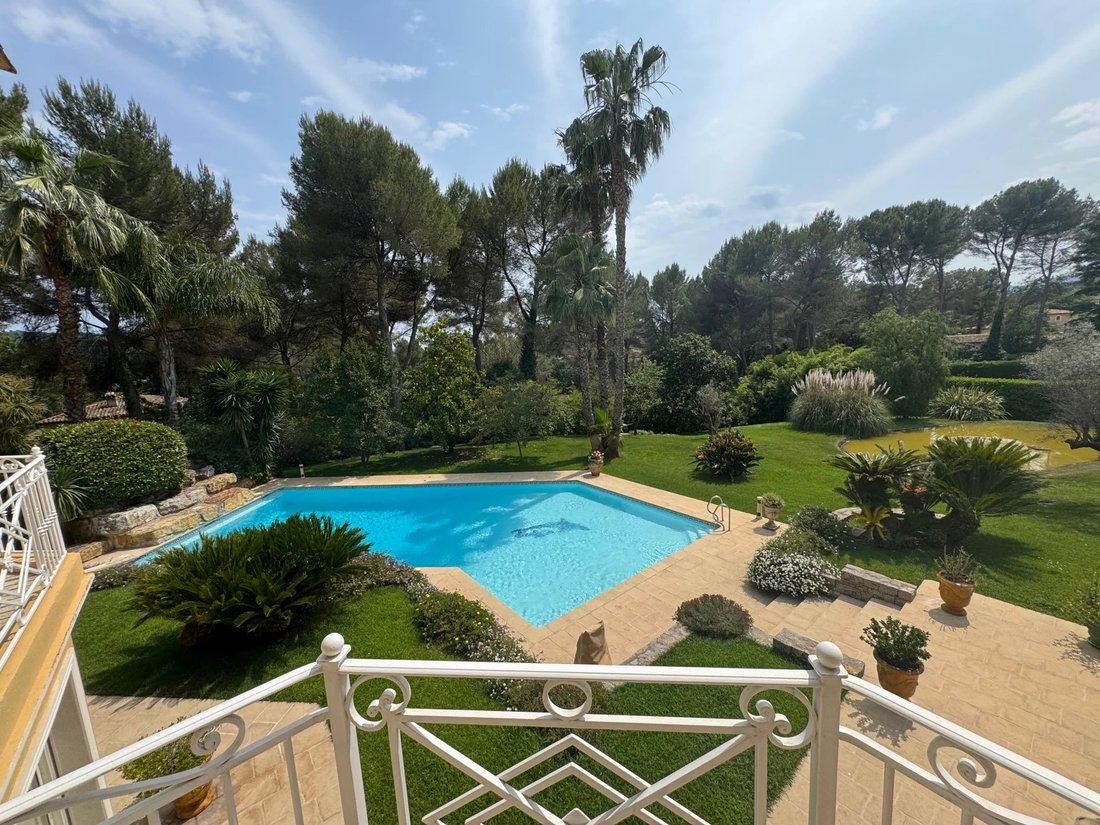 Villa in Mougins, Provence-Alpes-Côte d'Azur, France 3 - 16771369