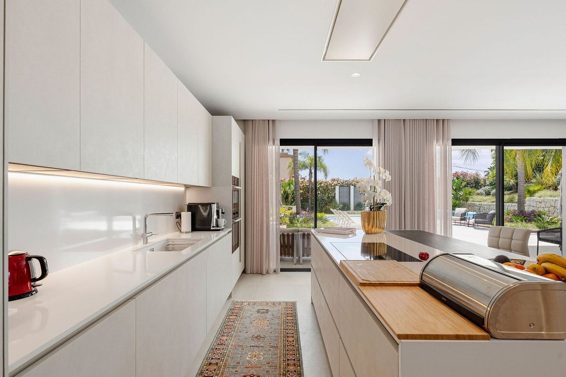 House in Puerto Banus, Marbella, Spain 3 - 16771578