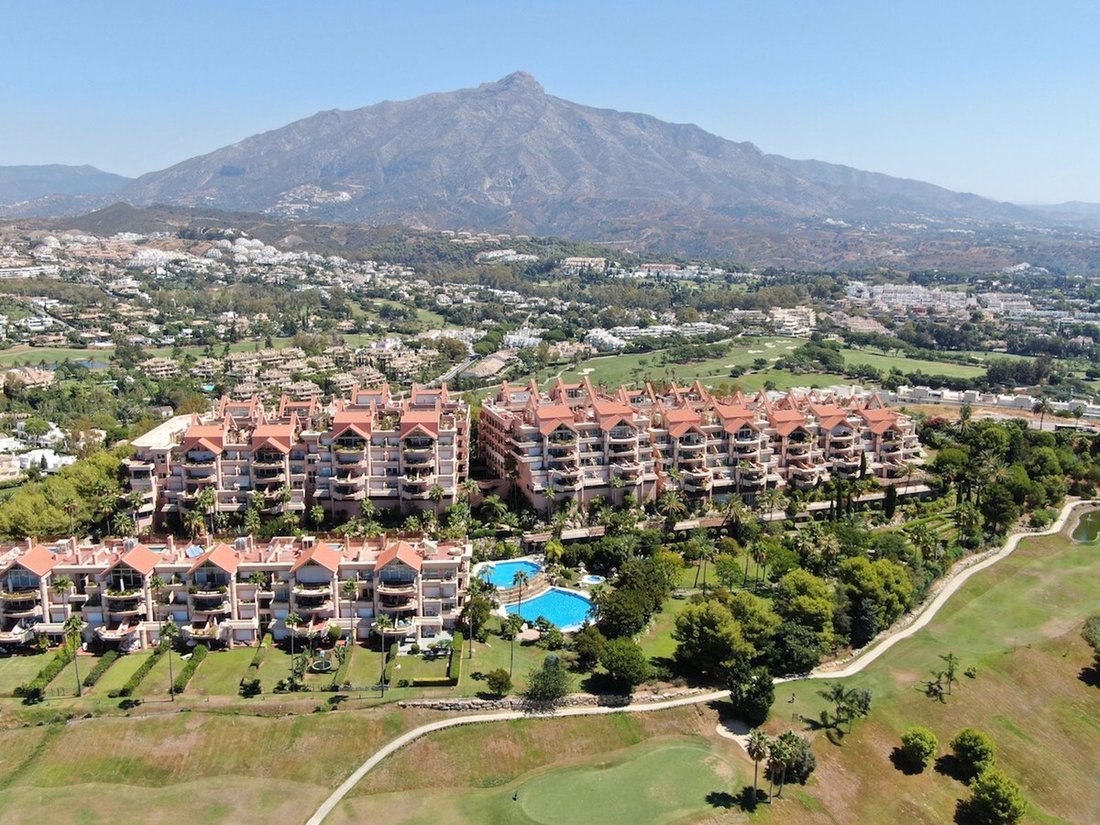 Apartment in Puerto Banus, Marbella, Spain 1 - 16771352