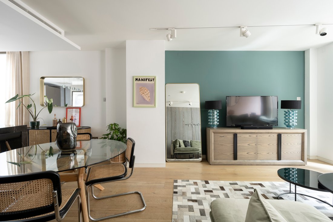 Apartment in Soho, England 1 - 16772366