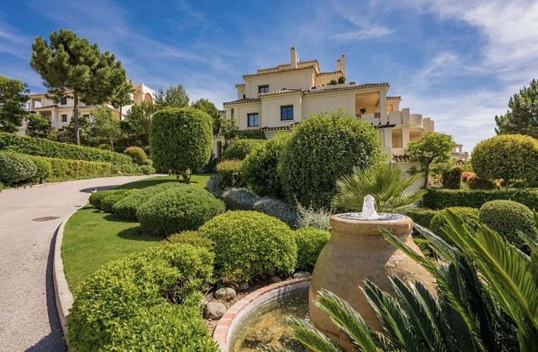 Apartment in Benahavis, Andalusia, Spain 1 - 16771406