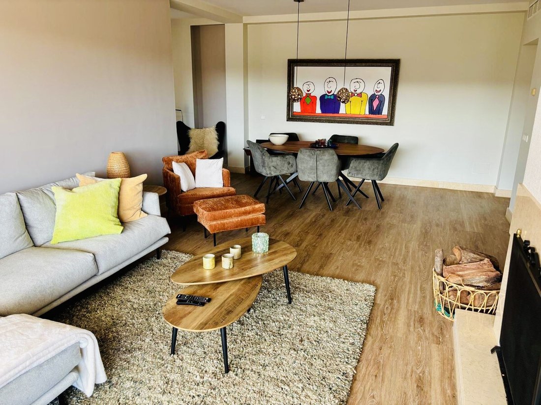 Apartment in Benahavis, Andalusia, Spain 4 - 16771406
