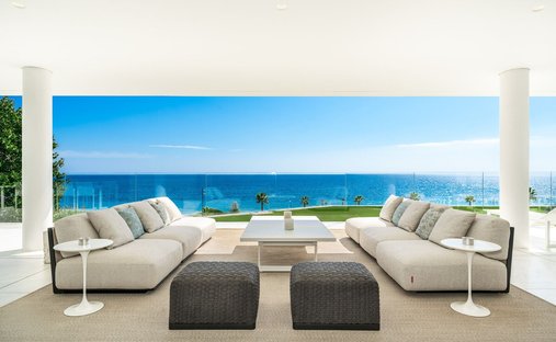 Appartamento a Estepona, Andalusia, Spagna 1