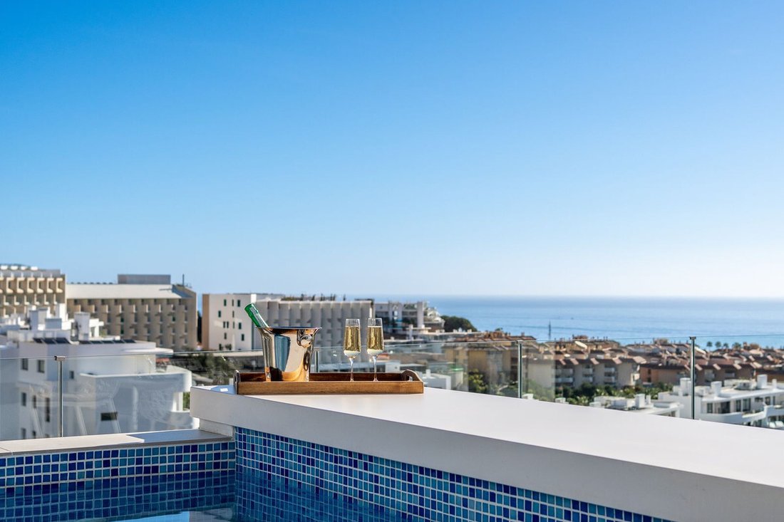 Apartment in Fuengirola, Andalusia, Spain 2 - 16771448