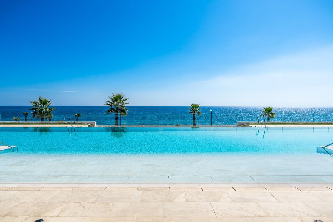 Apartment in Estepona, Andalusia, Spain 3 - 16771551