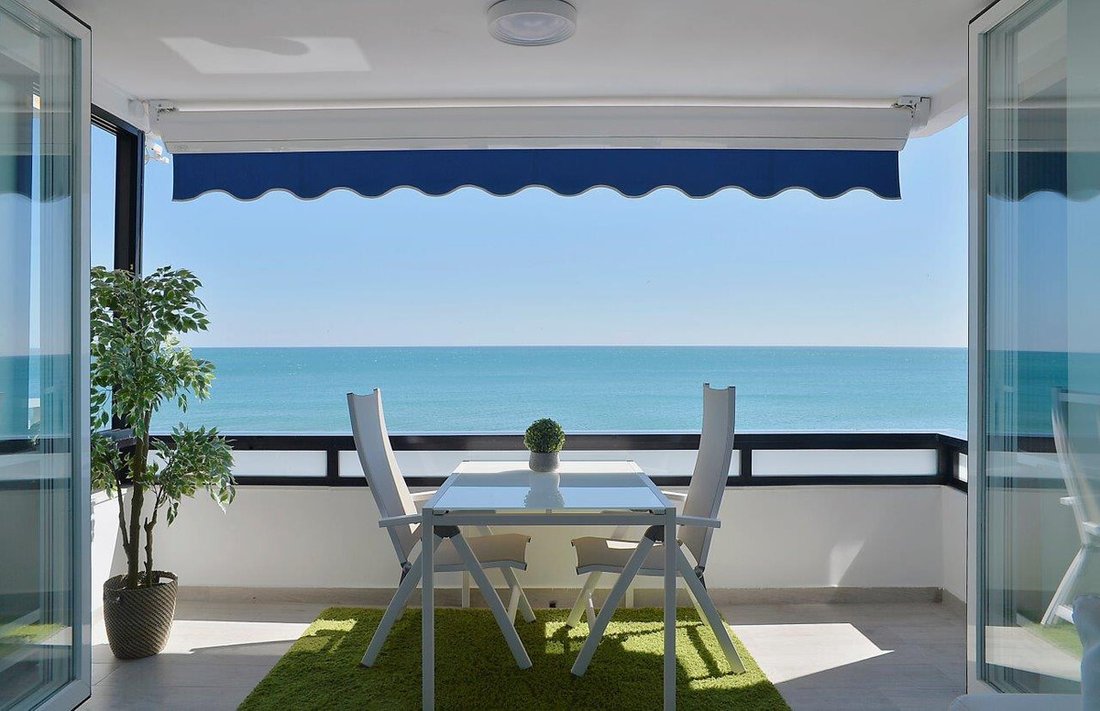Appartamento a Fuengirola, Andalusia, Spagna 2 - 16771458