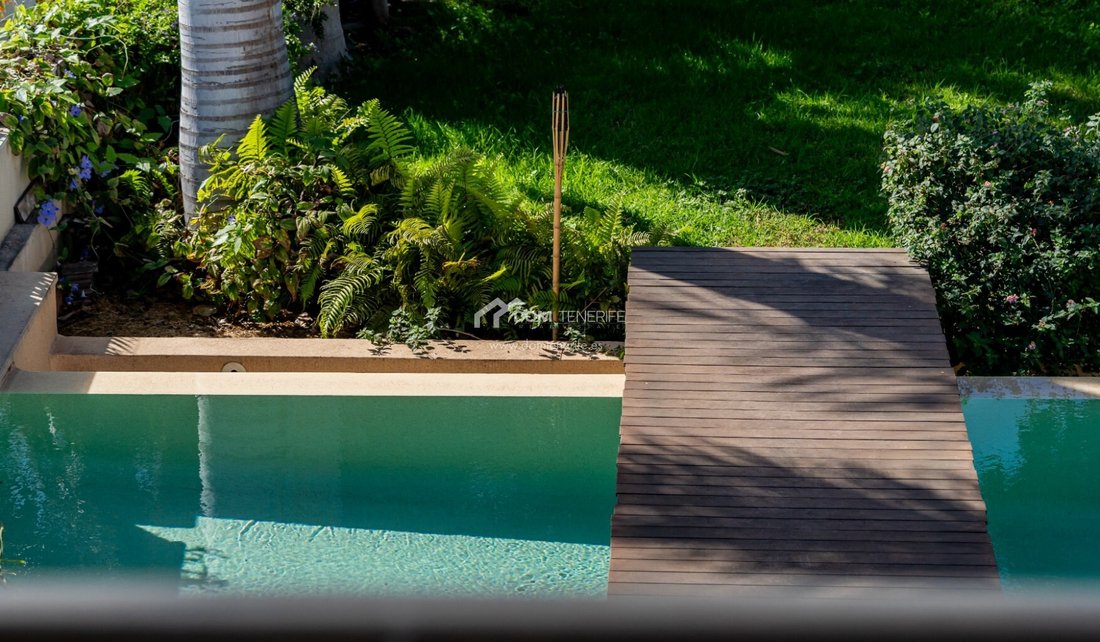 Villa in Costa Adeje, Adeje, Canary Islands 2 - 16770980