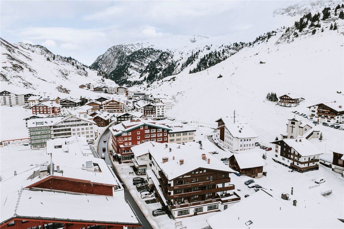 Lech, Vorarlberg, Austria 3 - 16771601