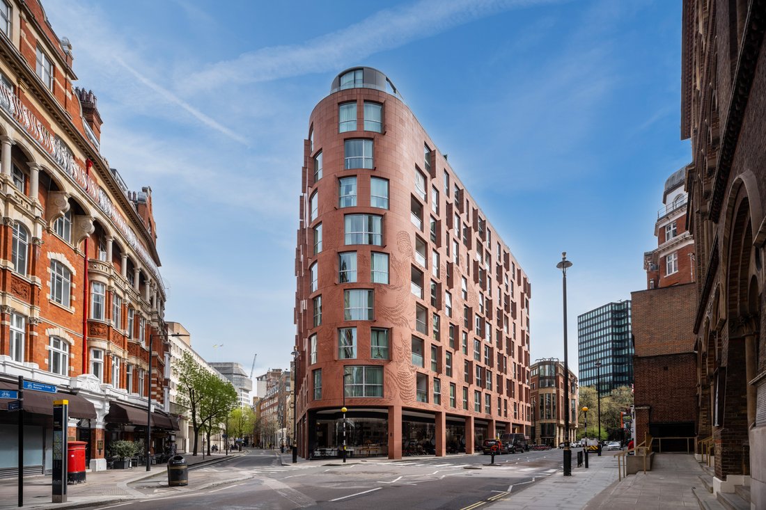 House in SW1, Westminster, England 1 - 16772393